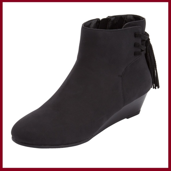 comfortview Shoes - 🔥Price Drop🔥The Evalyn Bootie